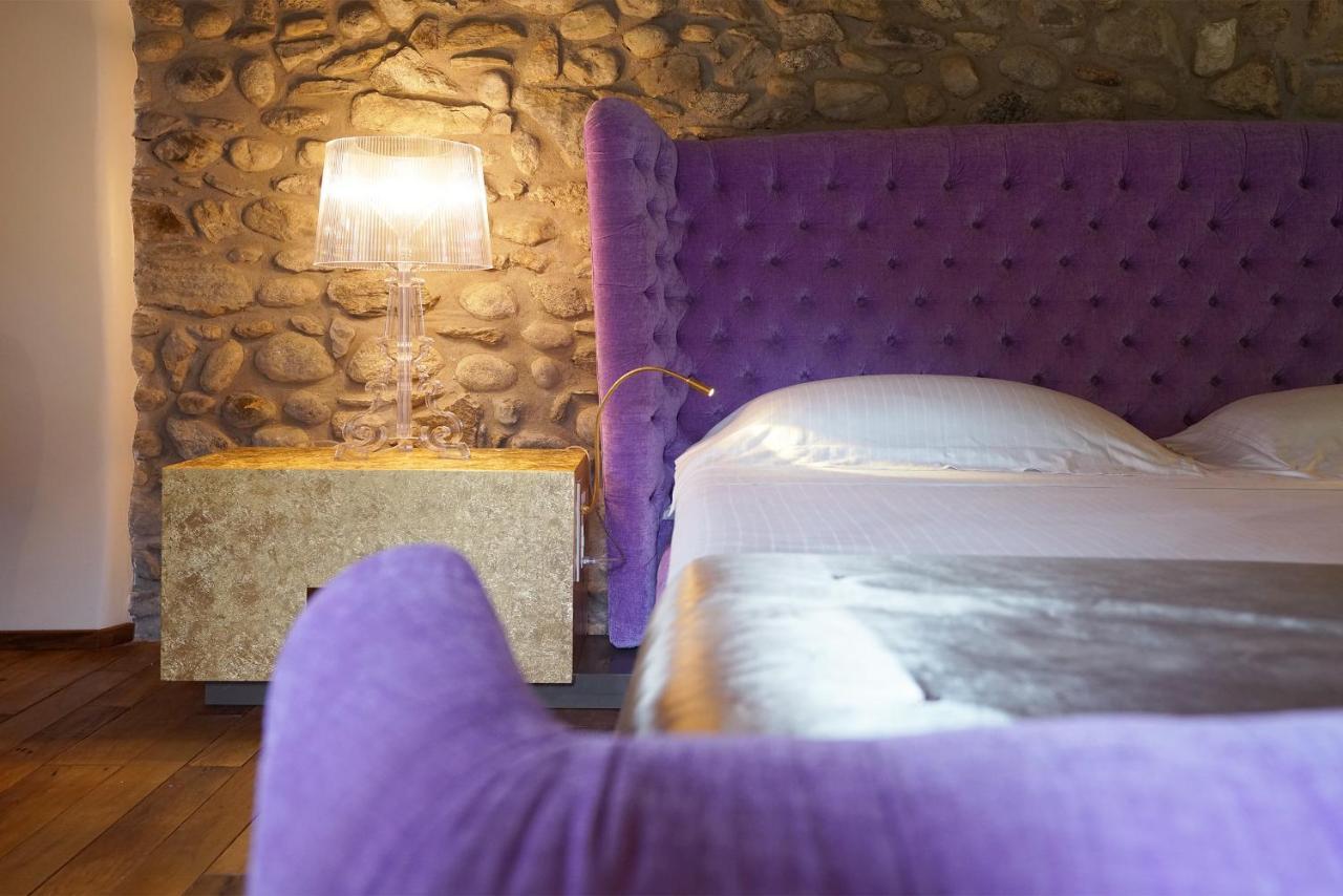 Il Portico - 1711 Luxury Guest House Arlate ภายนอก รูปภาพ